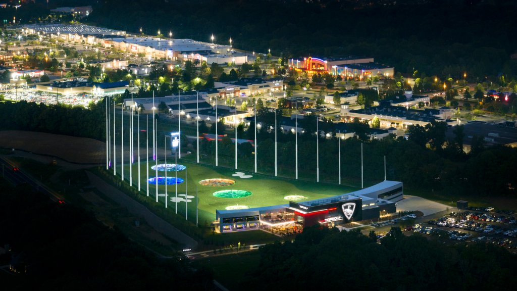 Top Golf Nighttime
